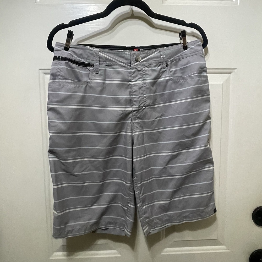 Quiksilver Amphibians Shorts Men's 30 Gray Stripes Stretch Hybrid Swim Casual